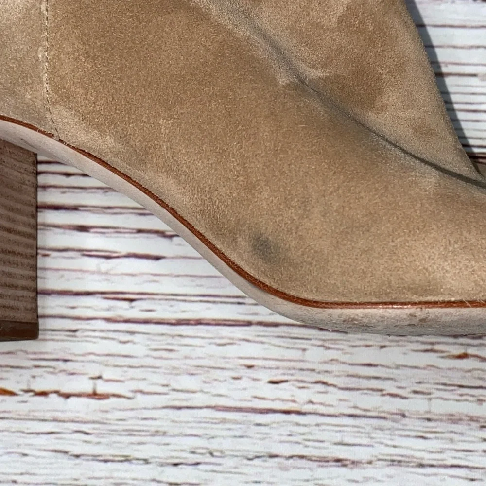 Tory Burch Brooke Ankle Bootie in Beige Suede Sz 10